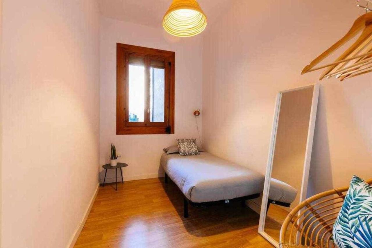 Cozy & Central Apartment Barcelona Exterior photo